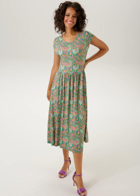 Sleeveless Jersey Dress with Paisley Print – Each Piece Unique
