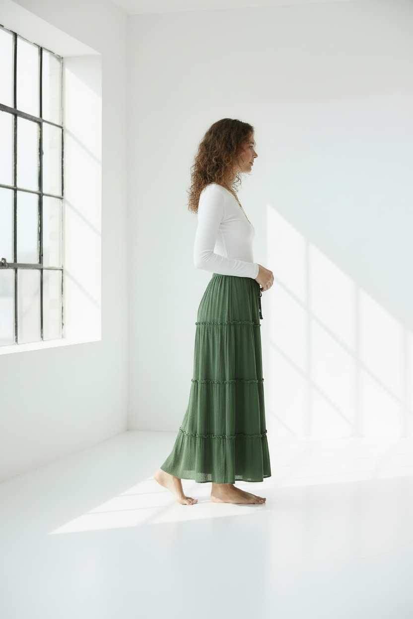 Weiße, gestufte Maxi-Rock – Boho-inspirierter, leichter Rock