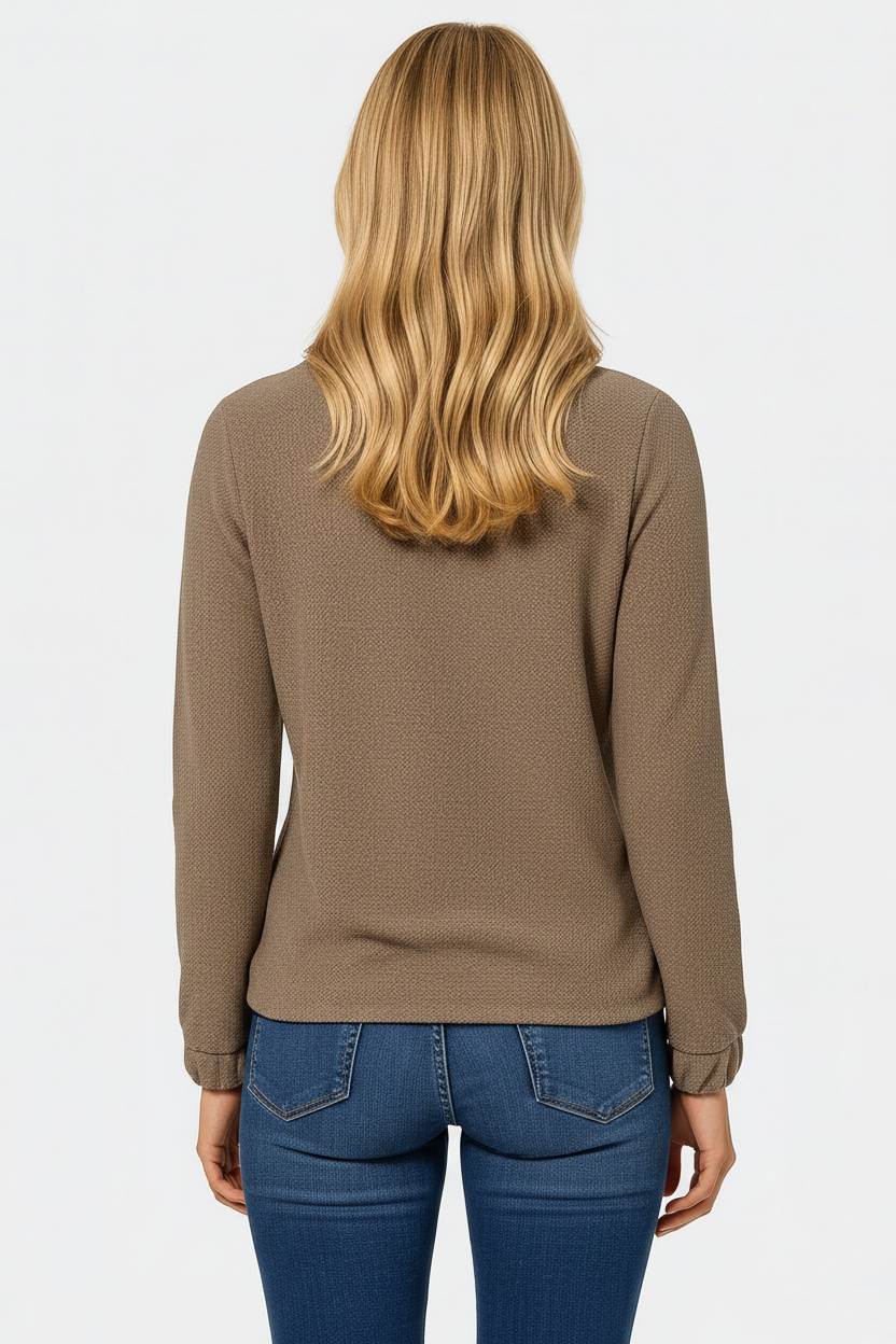 Beiger Feinstrick-Pullover – Klassisch & Zeitlos