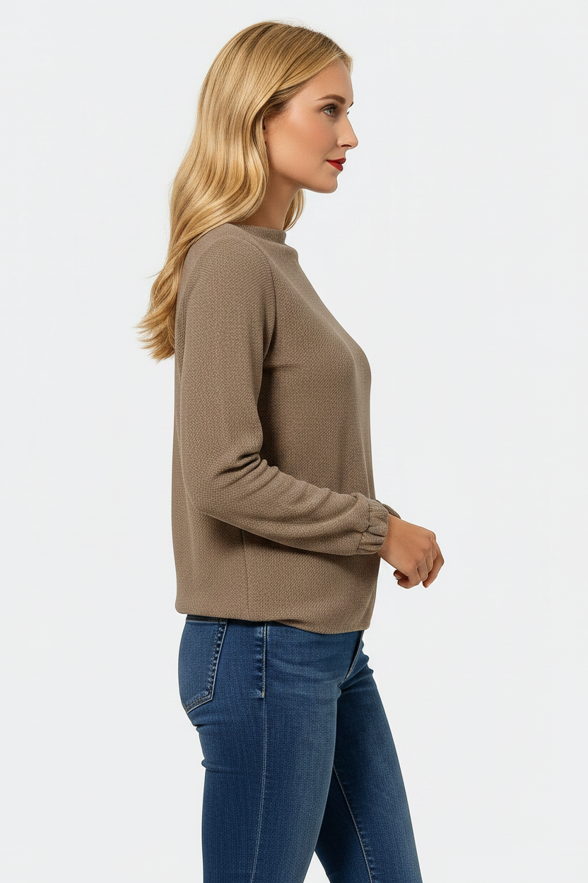 Beiger Feinstrick-Pullover – Klassisch & Zeitlos